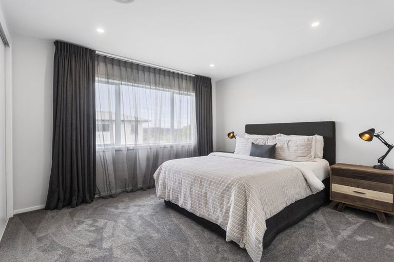 Photo of property in 13 Lanigan Street, Birkdale, Auckland, 0626