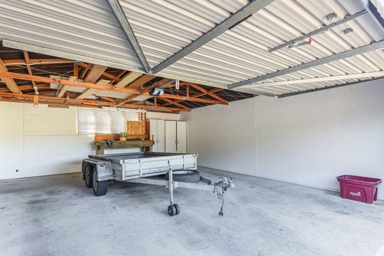 Photo of property in 21 Captains Close, Waikawa, Picton, 7220