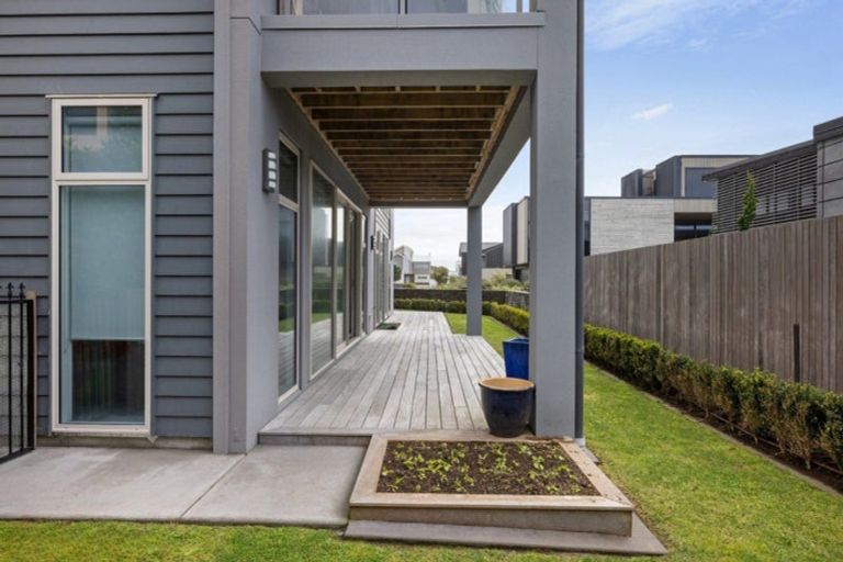 Photo of property in 6 Otira Close, Papamoa Beach, Papamoa, 3118