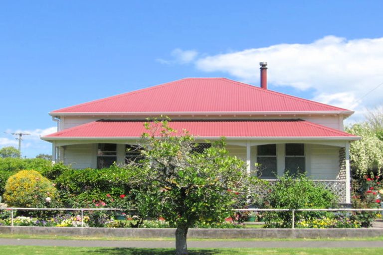 Photo of property in 32 Perry Street, Mangapapa, Gisborne, 4010