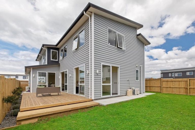 Photo of property in 40 Kokowai Parade, Hobsonville, Auckland, 0616