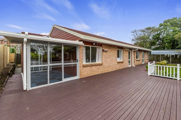 Photo of property in 7 Wattle Street, New Lynn, Auckland, 0600