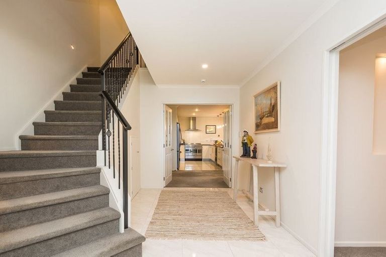Photo of property in 58 Westpark Drive, Burnside, Christchurch, 8053