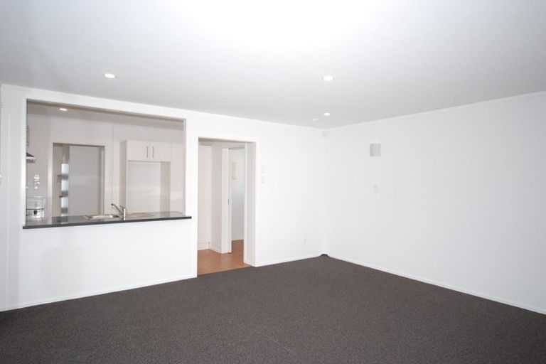 Photo of property in 15 Kerrydale Road, Manurewa, Auckland, 2102