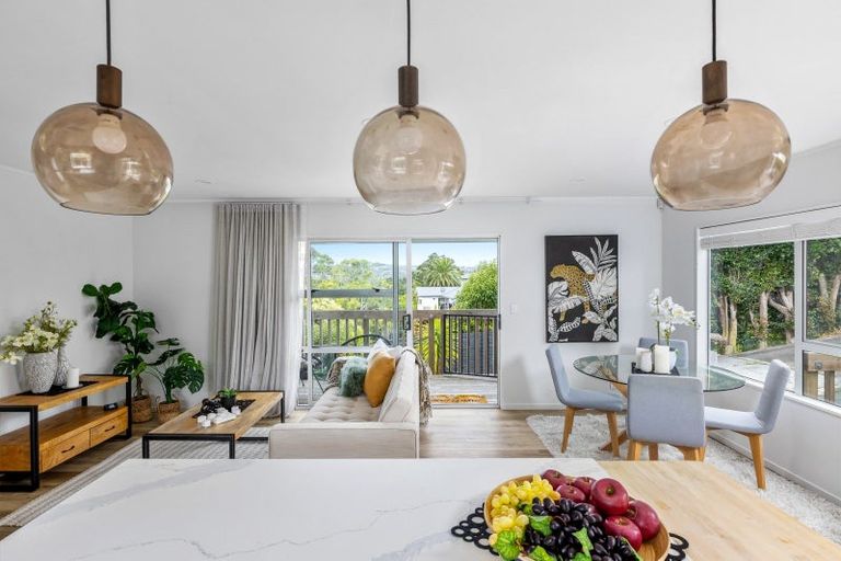 Photo of property in 20b Moffat Road, Red Beach, 0932