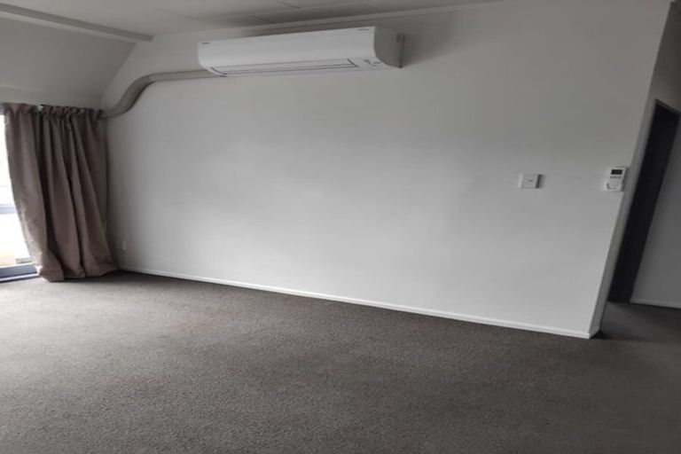 Photo of property in 168a Riddiford Street, Newtown, Wellington, 6021