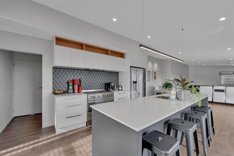 Photo of property in 8 Lassen Place, Stoke, Nelson, 7011