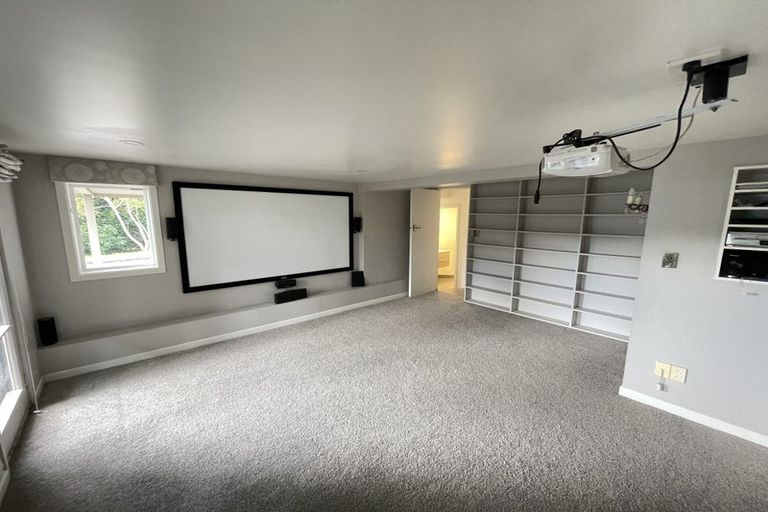 Photo of property in 2 Aotearoa Terrace, Murrays Bay, Auckland, 0630