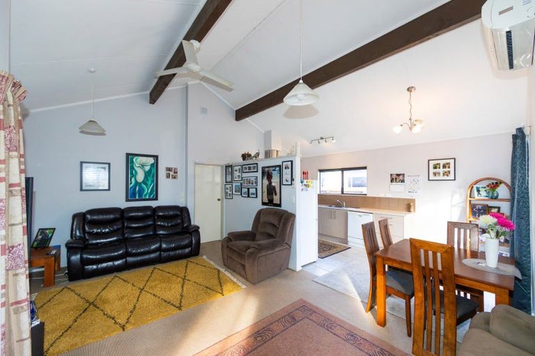 Photo of property in 11a Durham Avenue, Tamatea, Napier, 4112