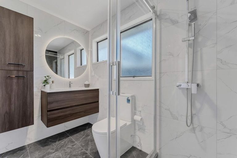 Photo of property in 3 Kendall Court, Wattle Downs, Auckland, 2103