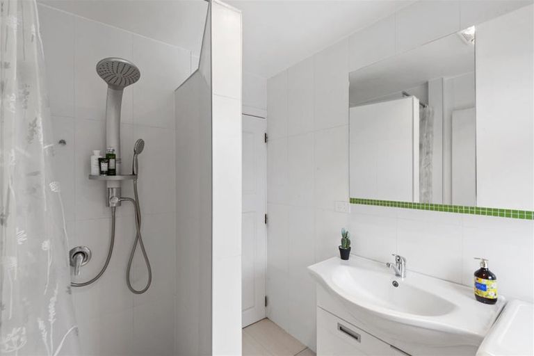 Photo of property in 1/167 Springfield Road, St Albans, Christchurch, 8014