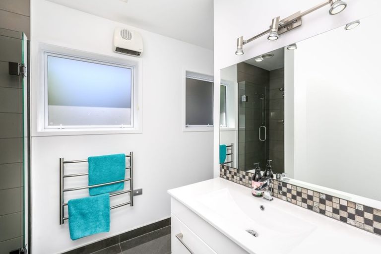 Photo of property in 31 Weymouth Street, New Plymouth, 4310