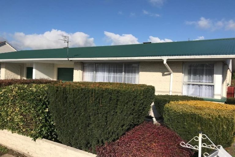 Photo of property in 2/109 Domain Terrace, Spreydon, Christchurch, 8024