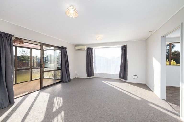 Photo of property in 3a White Street, Rangiora, 7400