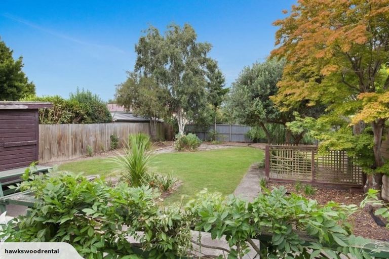 Photo of property in 15 Hounslow Street, Ilam, Christchurch, 8041