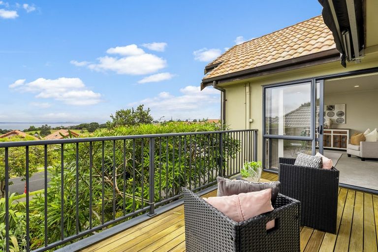 Photo of property in 121 Alec Craig Way, Gulf Harbour, Whangaparaoa, 0930