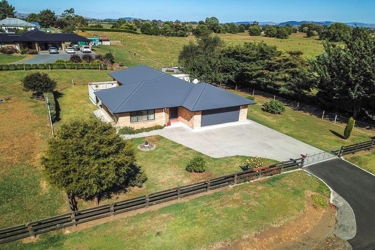Photo of property in 17 Haultain Street, Kihikihi, Te Awamutu, 3800