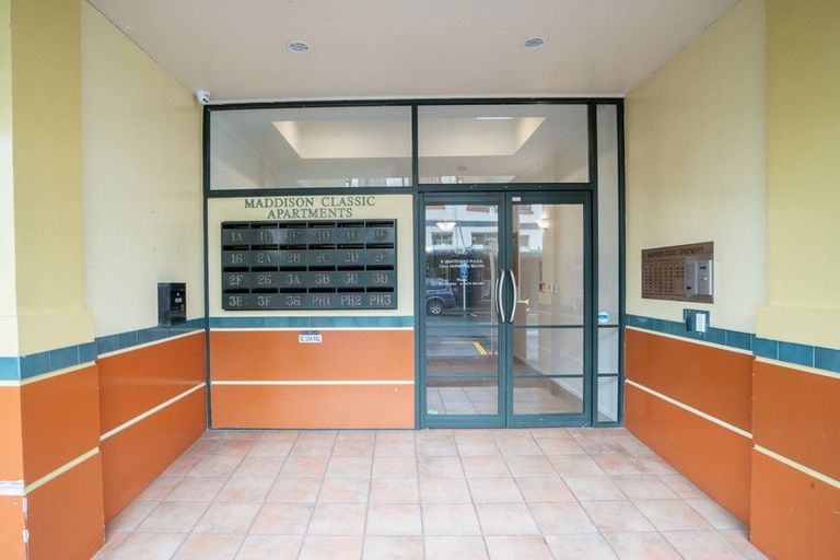 Photo of property in Maddison Apartments, 1/6f Queen Street, Palmerston North, 4410