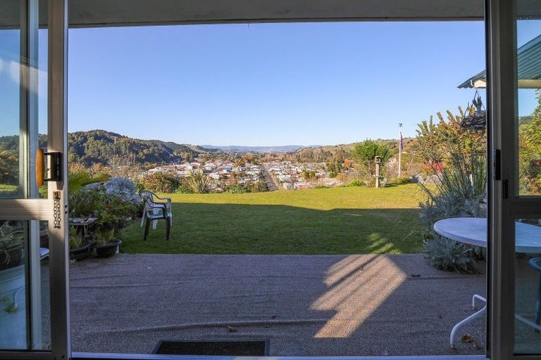 Photo of property in 25 House Avenue, Taumarunui, 3920