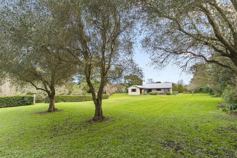 Photo of property in 36 Awaroa Stream Drive, Waiuku, 2123