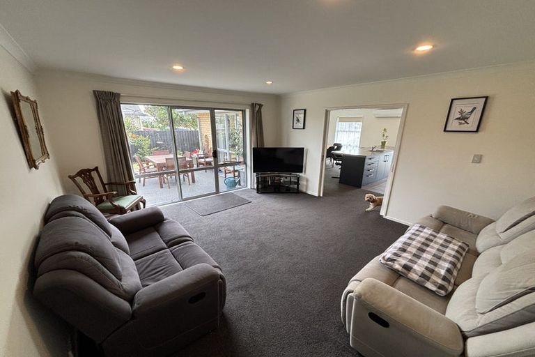 Photo of property in 51 Lamorna Road, Parklands, Christchurch, 8083