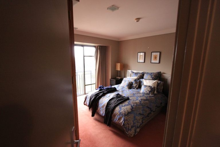 Photo of property in The Metropolis Apartments, 1408/1 Courthouse Lane, Auckland Central, Auckland, 1010