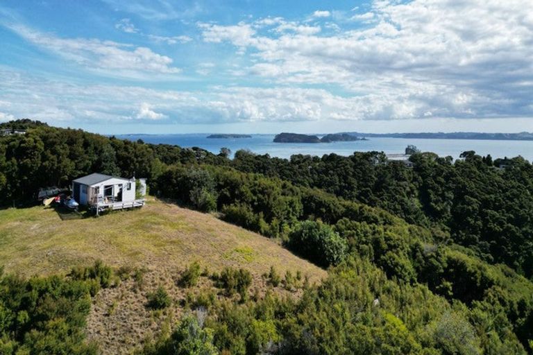 Photo of property in 11 Edith Ridge Road, Kawau Island, 0920