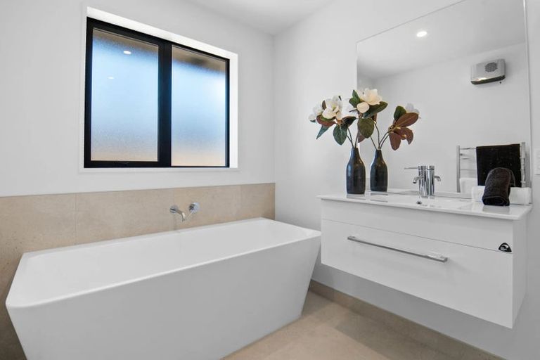 Photo of property in 14 Nirmal Way, Rolleston, 7614