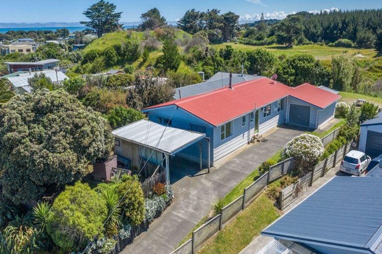 Photo of property in 628 Waitarere Beach Road, Waitarere Beach, Levin, 5510
