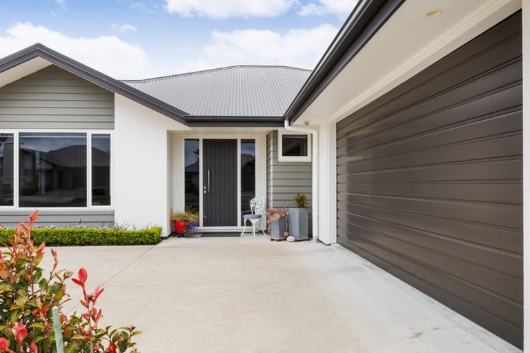 Photo of property in 10 Cherry Place, Maewa, Feilding, 4702