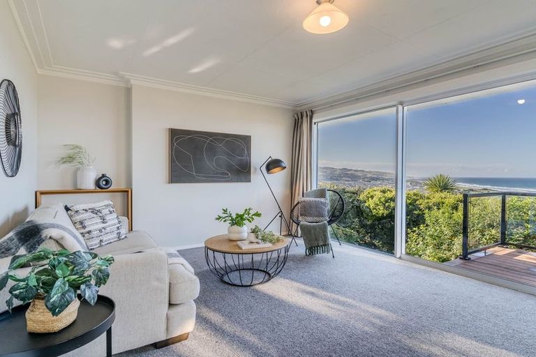 Photo of property in 14 Seaview Terrace, Kew, Dunedin, 9012