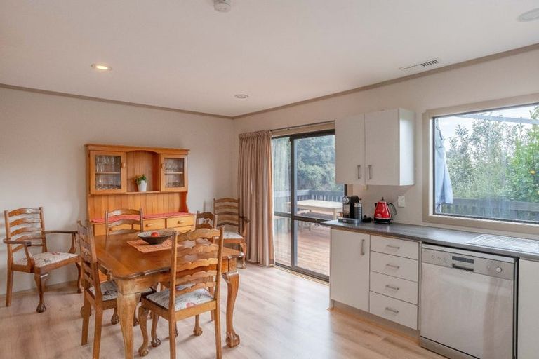 Photo of property in 2/18 Sailmaker Close, Whitby, Porirua, 5024