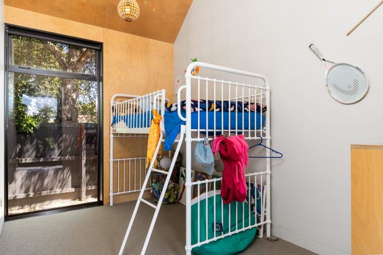 Photo of property in 108 Tomes Road, St Albans, Christchurch, 8052