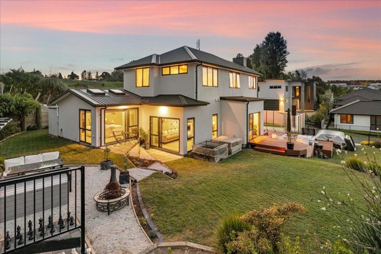 Photo of property in 11 Kissling Terrace, Pyes Pa, Tauranga, 3112