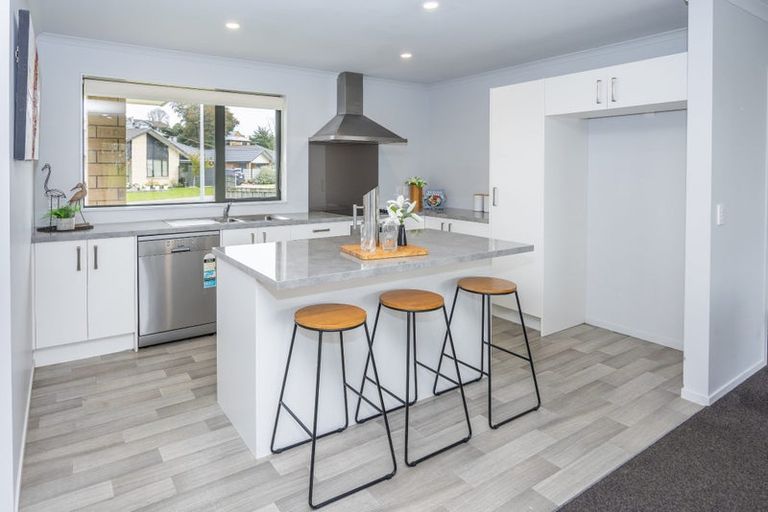 Photo of property in 2 Sargent Place, Otorohanga, 3900