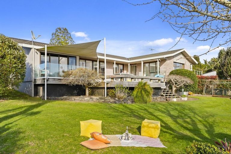 Property details for 28 Lindoch Avenue, Te Puna, Tauranga, 3174