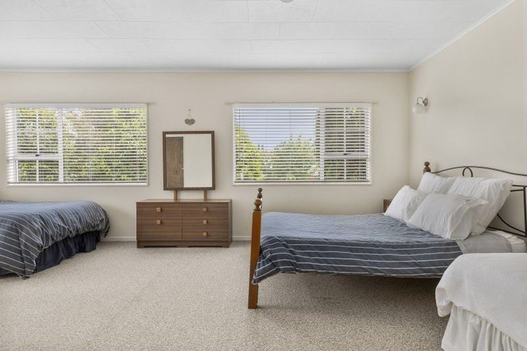 Photo of property in 63 Grace Crescent, Richmond Heights, Taupo, 3330