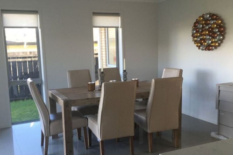 Photo of property in 178 Helenslee Road, Pokeno, 2472