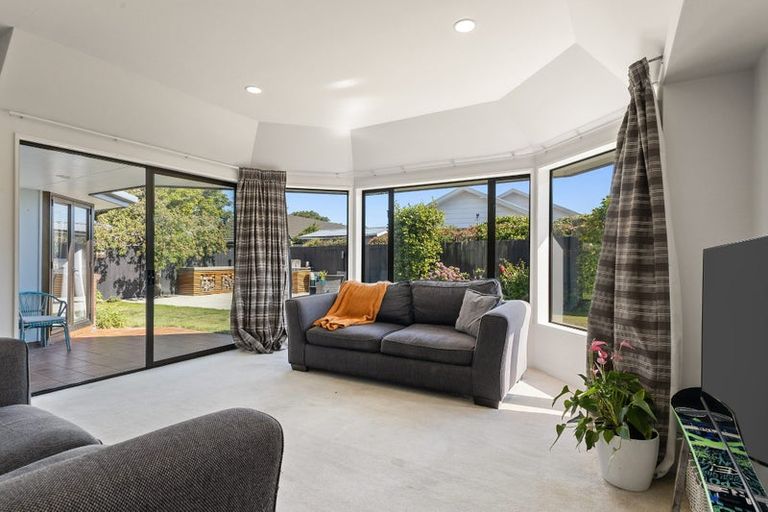 Photo of property in 1 Roblyn Place, Lincoln, 7608