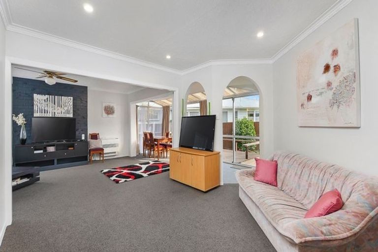 Photo of property in 23 Carbine Place, Sockburn, Christchurch, 8042