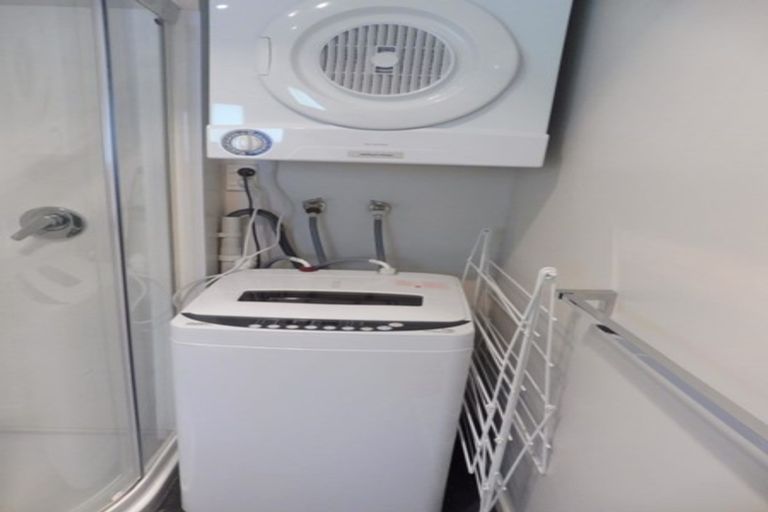 Photo of property in 4v Rutland Street, Picton, 7220