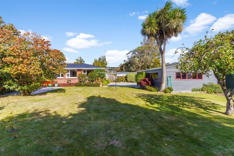 Photo of property in 16 Adams Place, Woolston, Christchurch, 8023