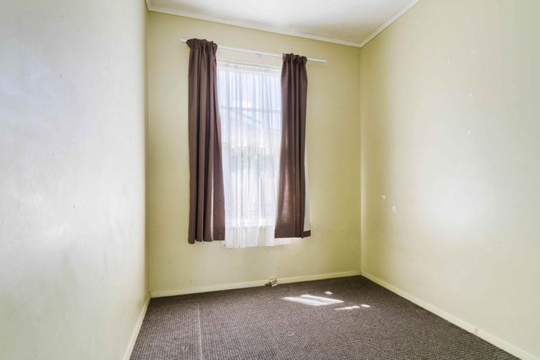 Photo of property in 46 Elizabeth Street, Moera, Lower Hutt, 5010