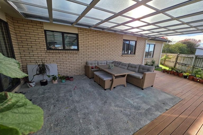 Photo of property in 4b Westglen Place, Ranui, Auckland, 0612