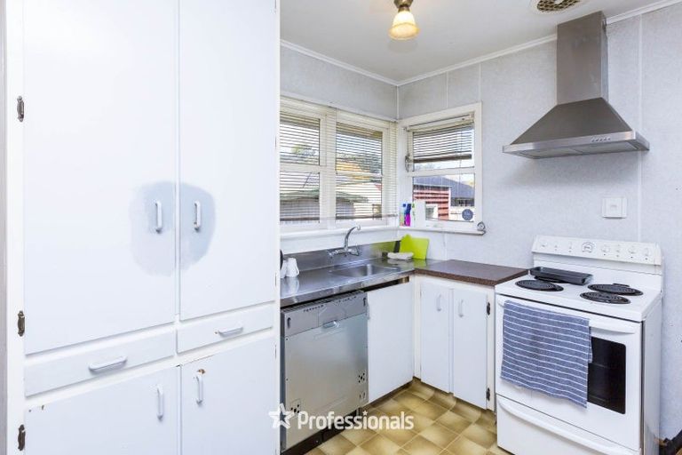 Photo of property in 35 Black Beech Street, Birchville, Upper Hutt, 5018