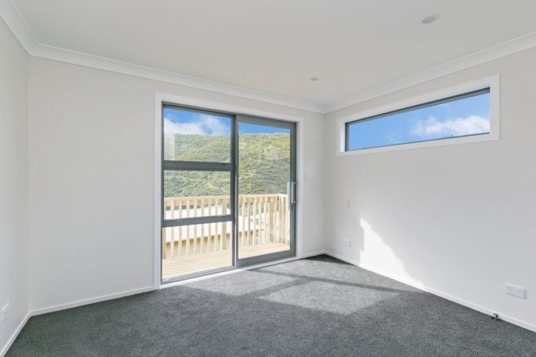 Photo of property in 1 Rarangi Way, Owhiro Bay, Wellington, 6023