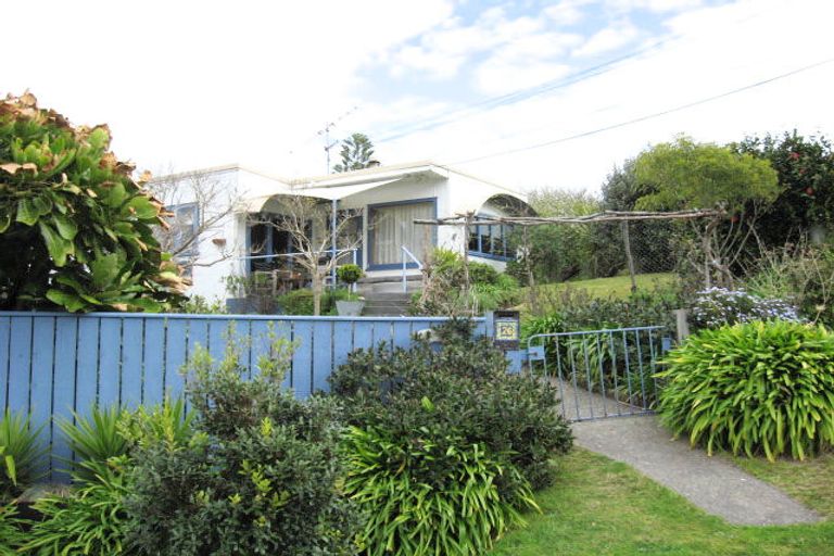 Photo of property in 26 Makora Road, Otaihanga, Paraparaumu, 5036
