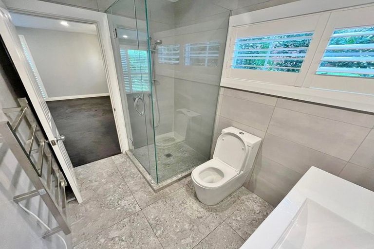 Photo of property in 2/21 Kelvin Road, Remuera, Auckland, 1050