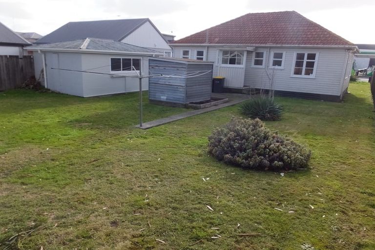 Photo of property in 345 Riccarton Road, Upper Riccarton, Christchurch, 8041