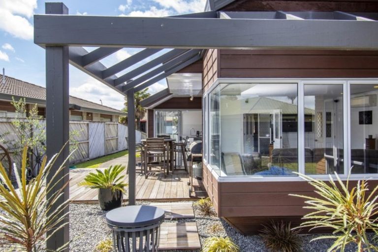 Photo of property in 34 Lotus Avenue, Mount Maunganui, 3116